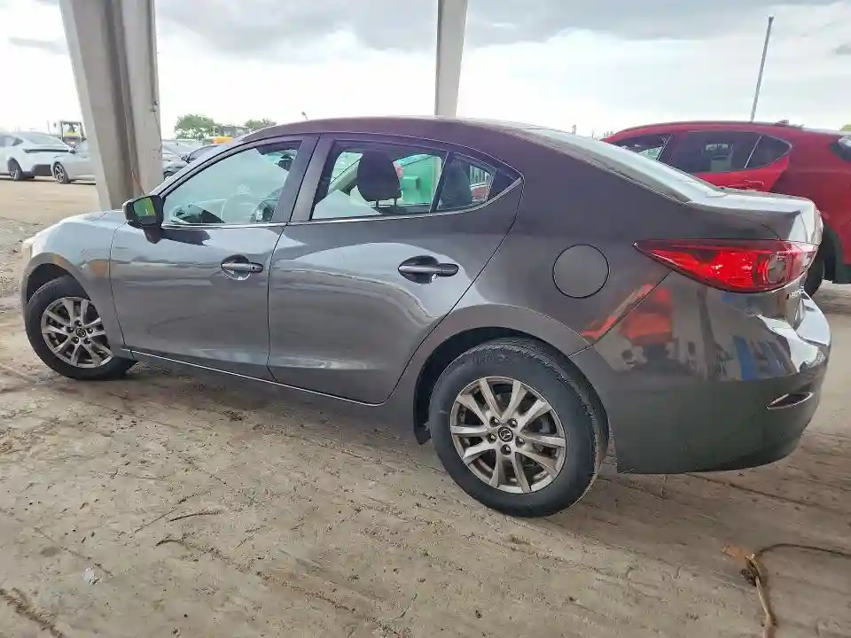3MZBN1U78HM155182 2017 MAZDA 3-1