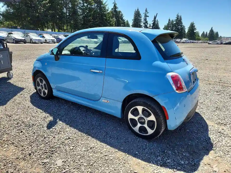 3C3CFFGE5FT732852 2015 FIAT 500-1