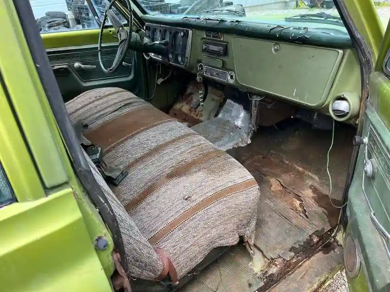 CCE262F161542 1972 CHEVROLET SUBURBAN-4