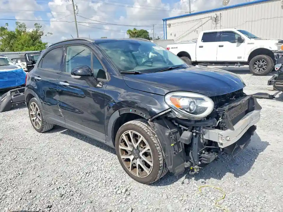 ZFBCFXCB3HP569786 2017 FIAT 500-3