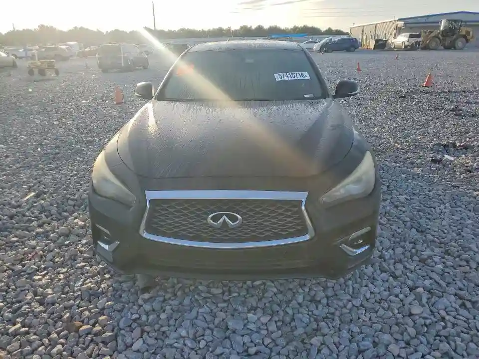 JN1EV7AP6JM363119 2018 INFINITI Q50-4