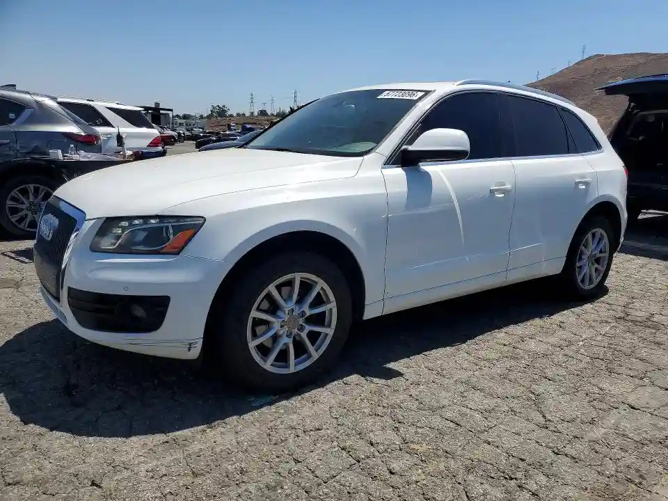 WA1LFAFP6BA103968 2011 AUDI Q5-0