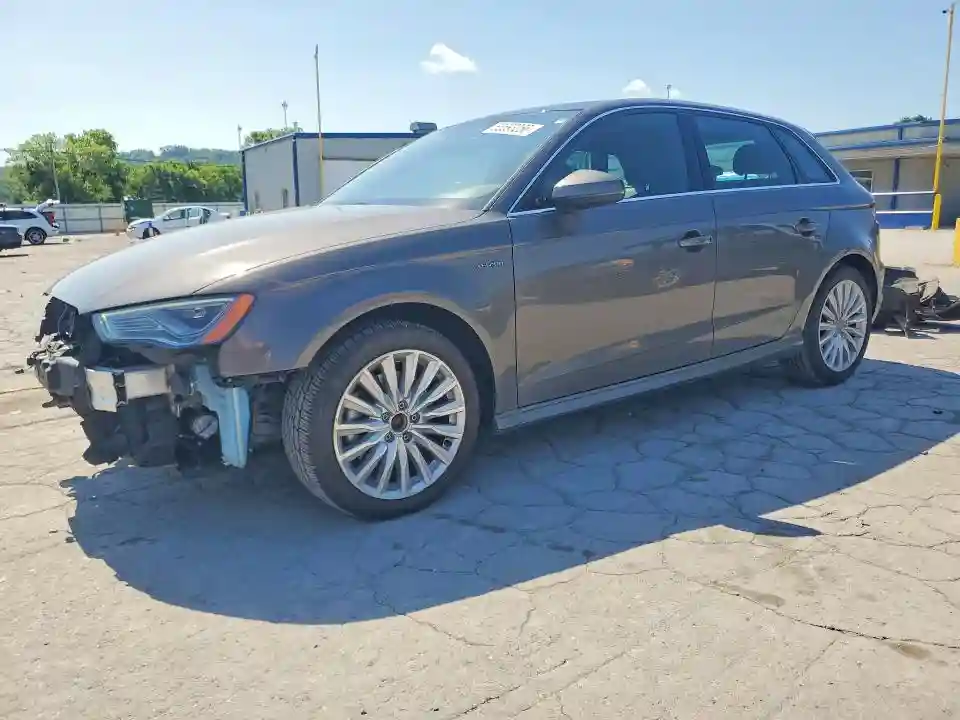WAUTPBFF5GA092451 2016 AUDI A3-0