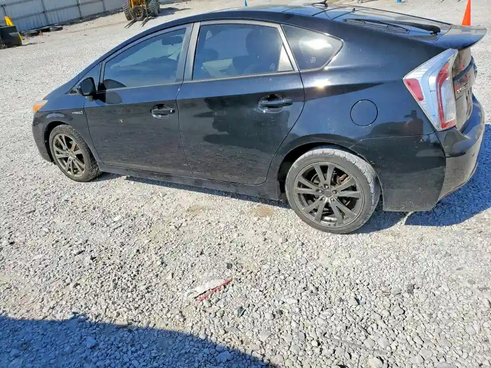 JTDKN3DU7E1775423 2014 TOYOTA PRIUS-1
