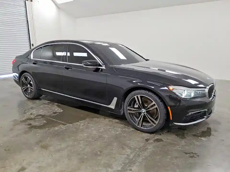WBA7E2C59GG547592 2016 BMW 7 SERIES-3