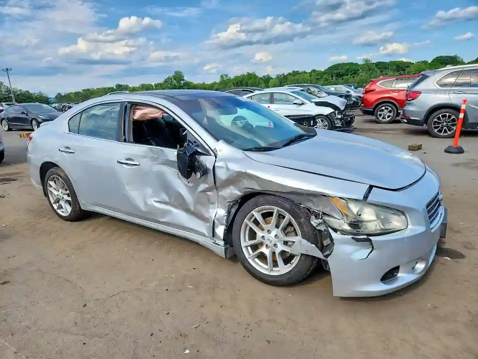 1N4AA5AP1AC808003 2010 NISSAN MAXIMA-3