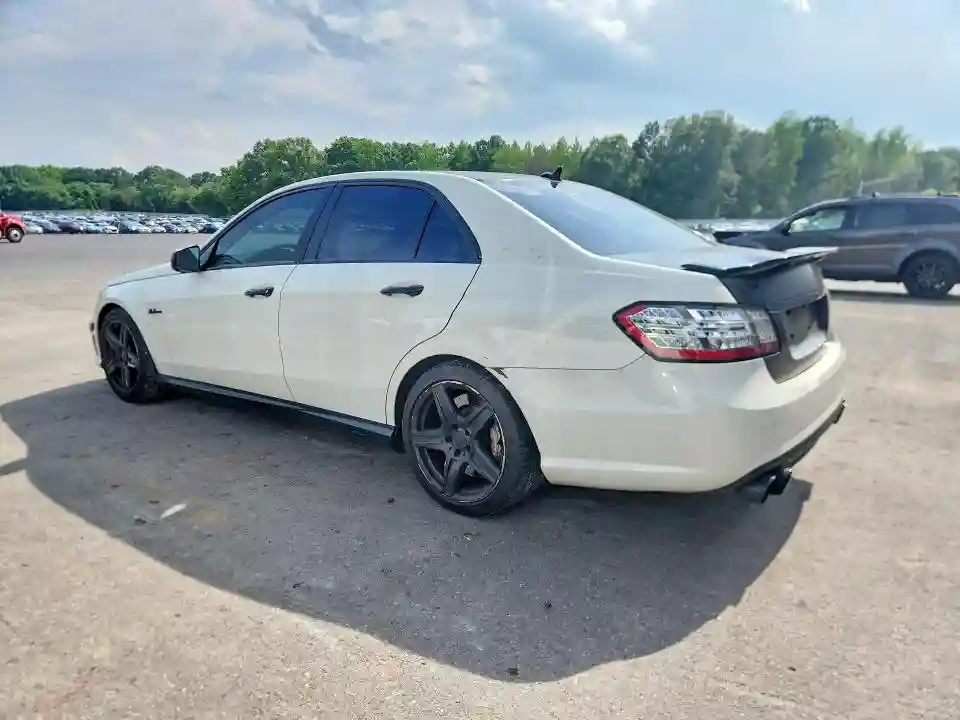 WDDHF7HBXAA117067 2010 MERCEDES-BENZ E-CLASS-1