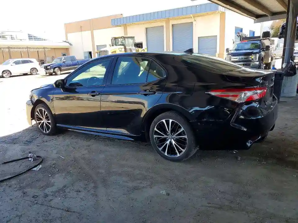 4T1G11AK7LU879233 2020 TOYOTA CAMRY-1