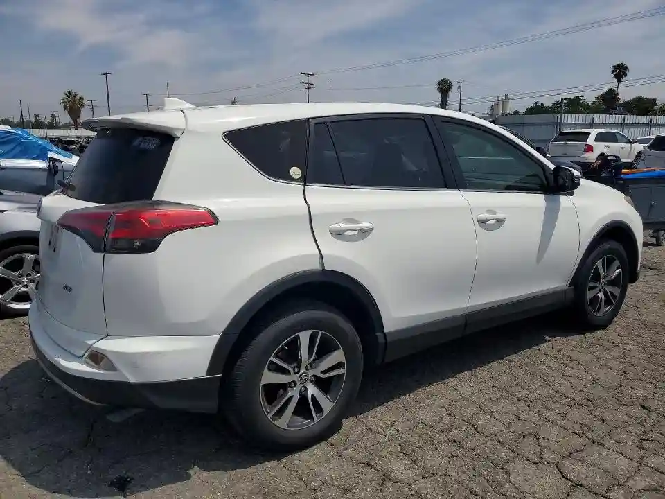 JTMWFREV1JJ730819 2018 TOYOTA RAV4-2