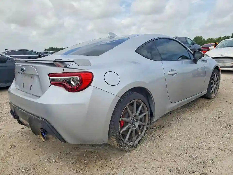 JF1ZCAC17H9602268 2017 SUBARU BRZ-2