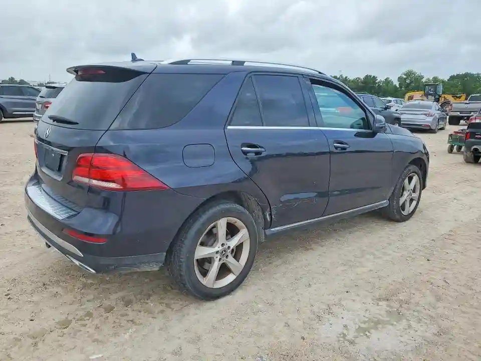 4JGDA5JB2HA940636 2017 MERCEDES-BENZ GLE-CLASS-2