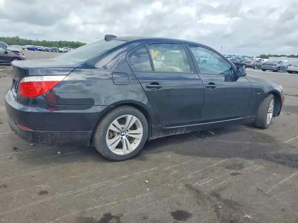 WBANU5C53AC461169 2010 BMW 5 SERIES-2