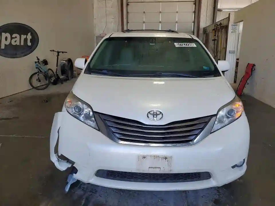 5TDYK3DCXFS651936 2015 TOYOTA SIENNA-4