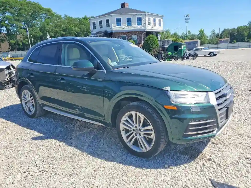 WA1BNAFY8L2008721 2020 AUDI Q5-3