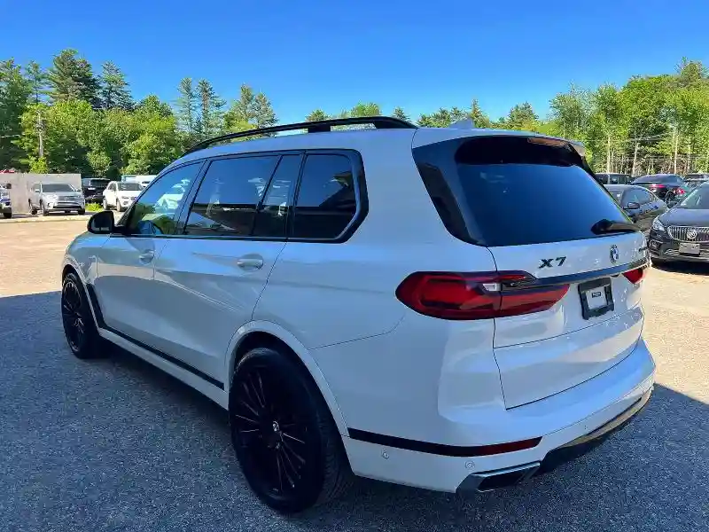5UXCX4C59KLS38985 2019 BMW X7-2