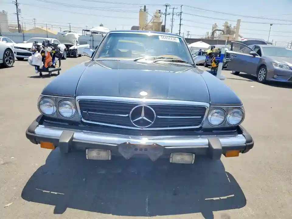 10702412027036 1979 MERCEDES-BENZ SLC-CLASS-4