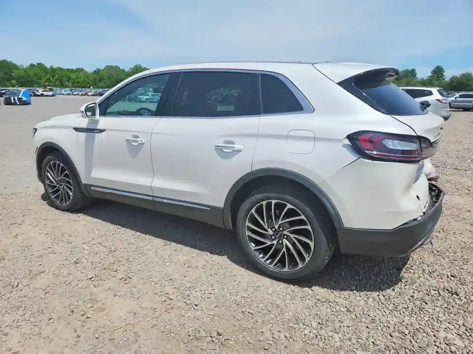2LMPJ8LPXKBL56136 2019 LINCOLN NAUTILUS-1