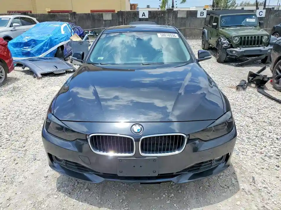 WBA3B5C59DJ599182 2013 BMW 3 SERIES-4
