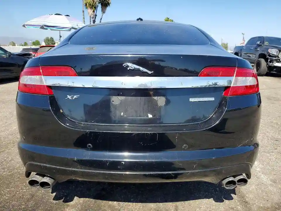 SAJWA0HE8BMR88679 2011 JAGUAR XF-5