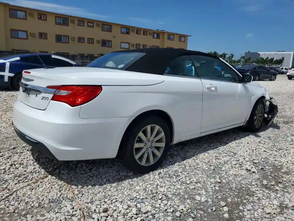 1C3BCBEB1DN533011 2013 CHRYSLER 200-2