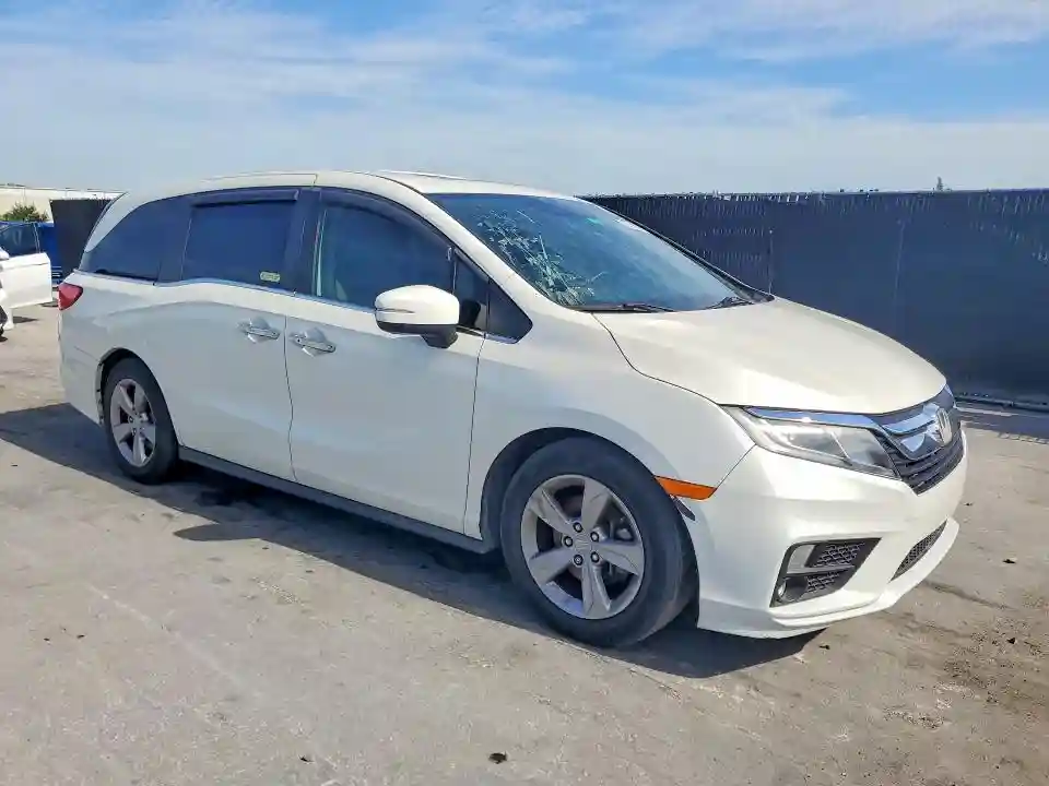 5FNRL6H77JB055308 2018 HONDA ODYSSEY-3