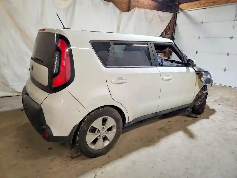 KNDJN2A27G7304963 2016 KIA SOUL BASE-2