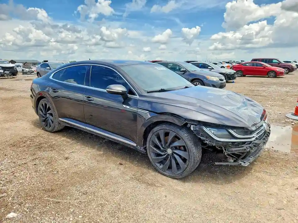 WVWFR7AN4KE027839 2019 VOLKSWAGEN ARTEON-3