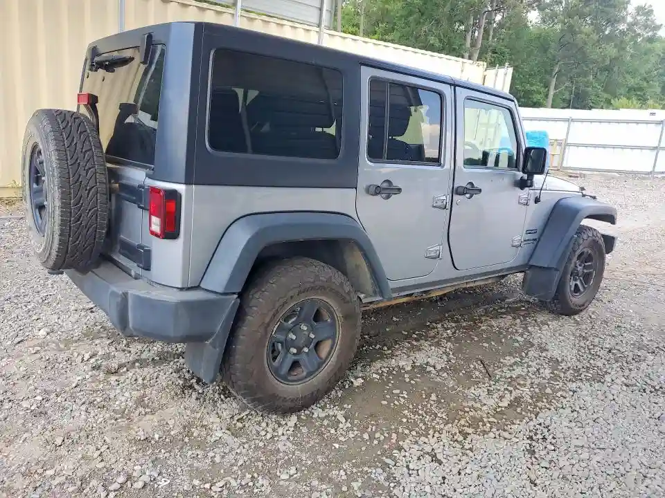 1C4BJWKG7JL830610 2018 JEEP WRANGLER-2