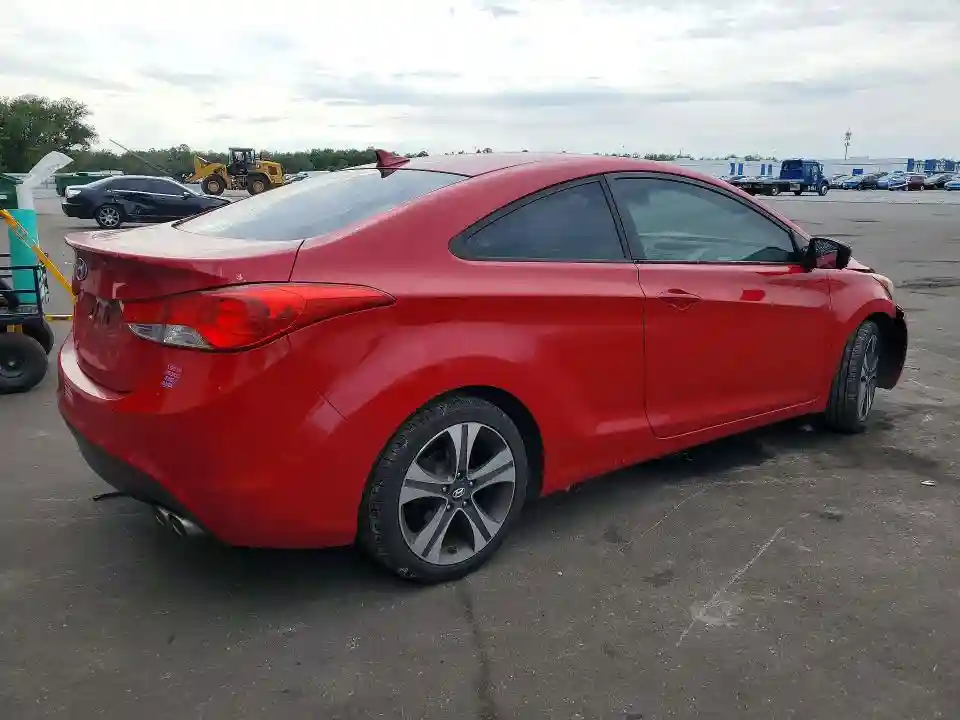 KMHDH6AE6DU006399 2013 HYUNDAI ELANTRA-2