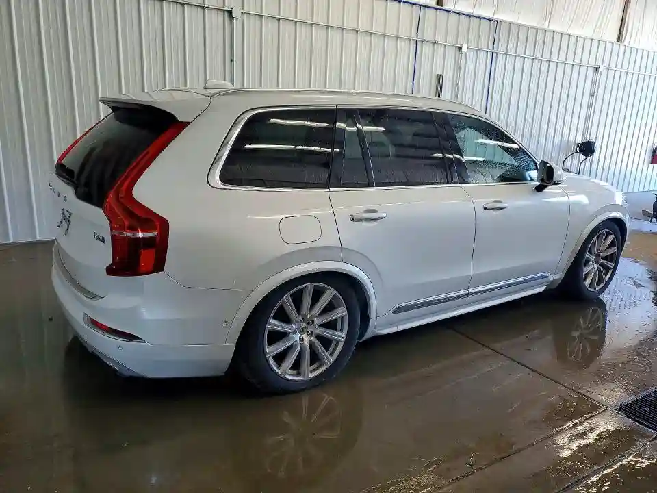 YV4A22PL1H1152463 2017 VOLVO XC90-2
