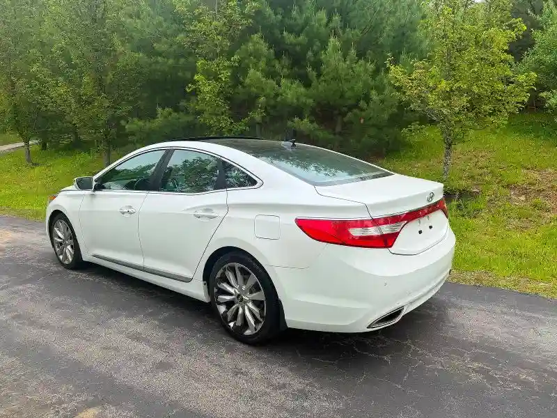 KMHFH4JG6EA424396 2014 HYUNDAI AZERA-2