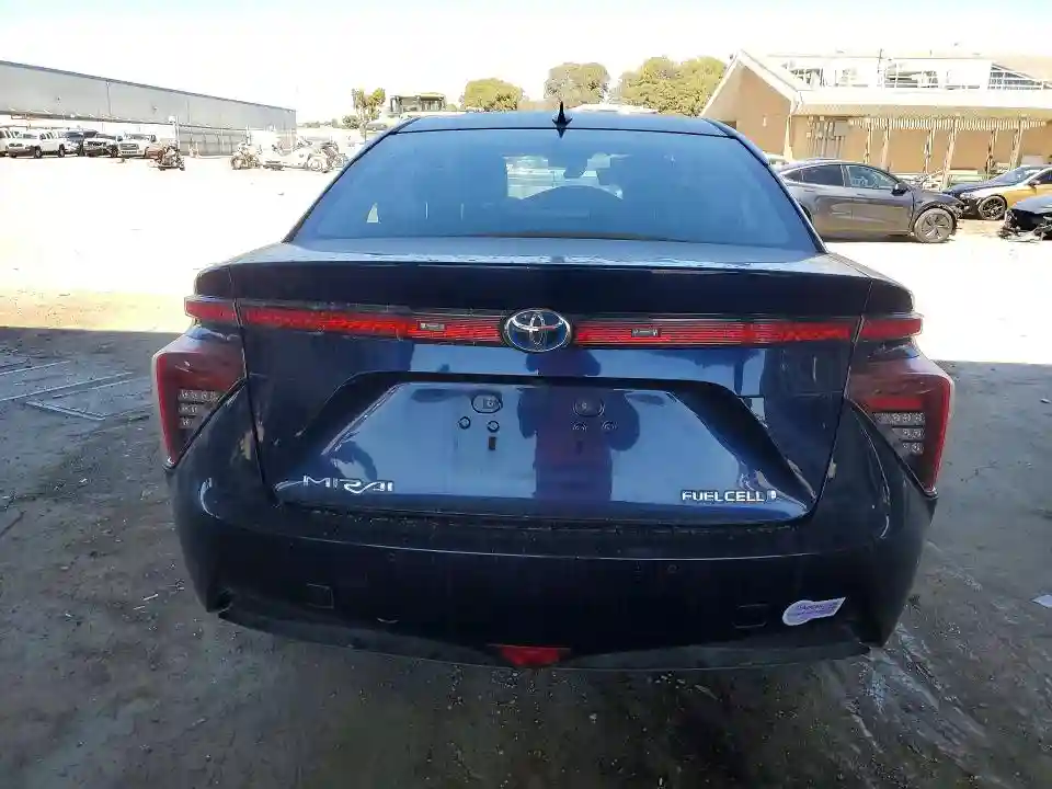 JTDBVRBD0JA005449 2018 TOYOTA MIRAI-5