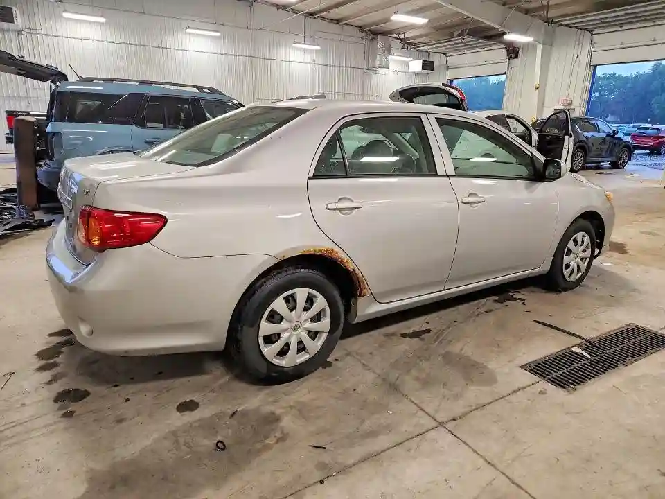 1NXBU4EE9AZ216928 2010 TOYOTA COROLLA-2