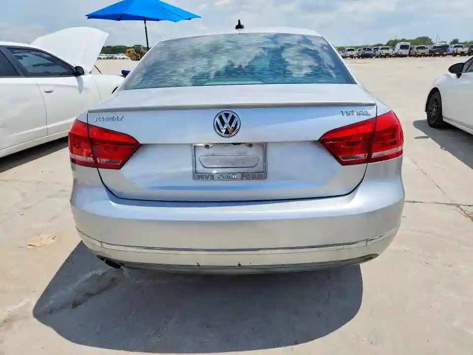 1VWCS7A3XEC018999 2014 VOLKSWAGEN PASSAT-5