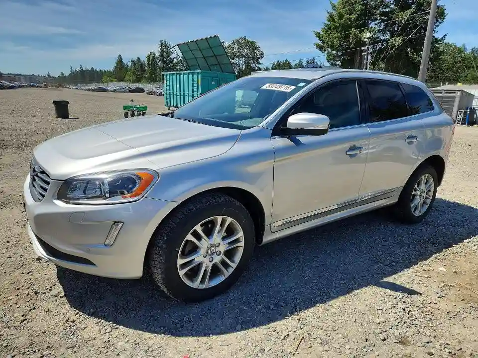 YV4612RM1G2864849 2016 VOLVO XC60-0