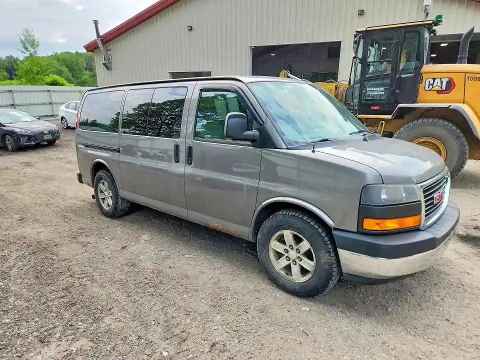 1GKS8CF49C1118886 2012 GMC SAVANA-3