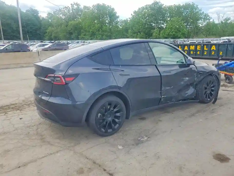 7SAYGDEE5SF305334 2025 TESLA MODEL Y-2
