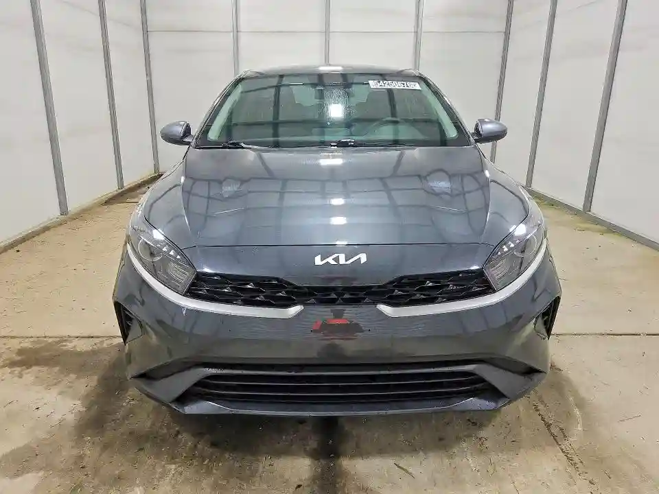 3KPF24AD4RE780991 2024 KIA FORTE-4