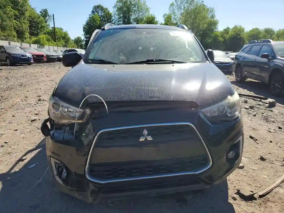 4A4AR4AUXFE023468 2015 MITSUBISHI OUTLANDER-4