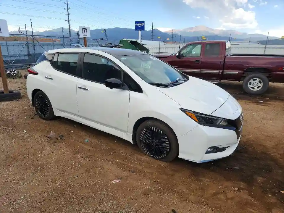 1N4CZ1CV0SC557479 2025 NISSAN LEAF-3