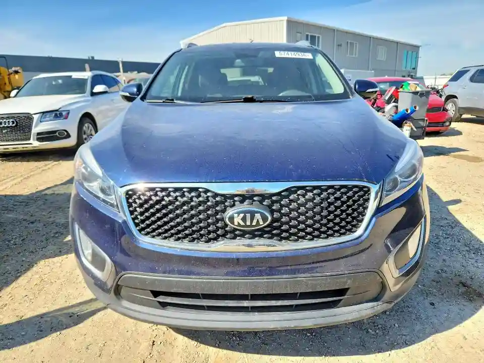 5XYPGDA35GG050052 2016 KIA SORENTO-4