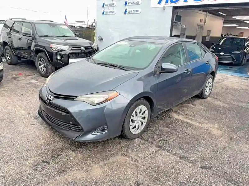 2T1BURHE1HC793148 2017 TOYOTA COROLLA-1