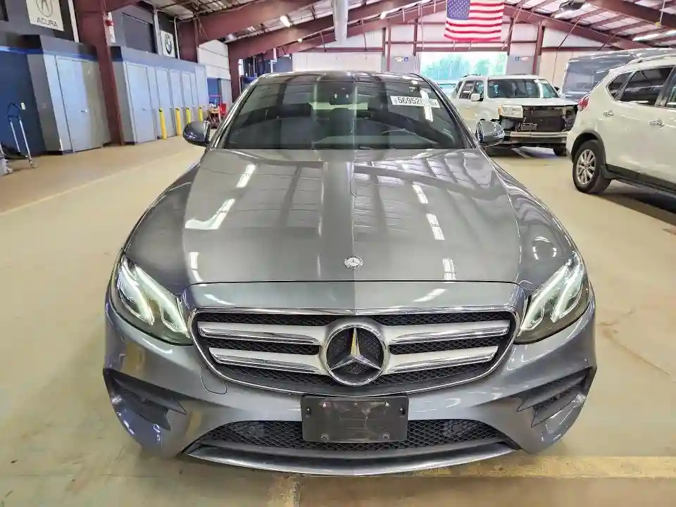 WDDZF4KB9HA030976 2017 MERCEDES-BENZ E-CLASS-4