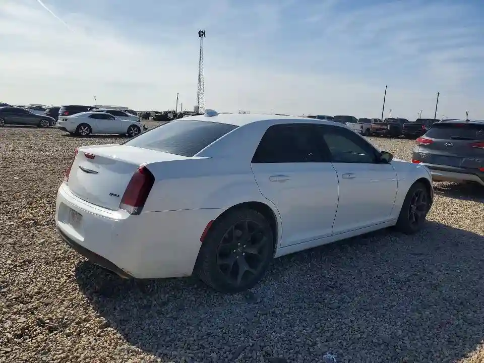 2C3CCAAG4PH624609 2023 CHRYSLER 300-2