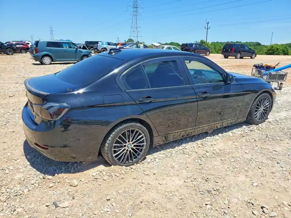 WBA3C1C53EK111877 2014 BMW 3 SERIES-2