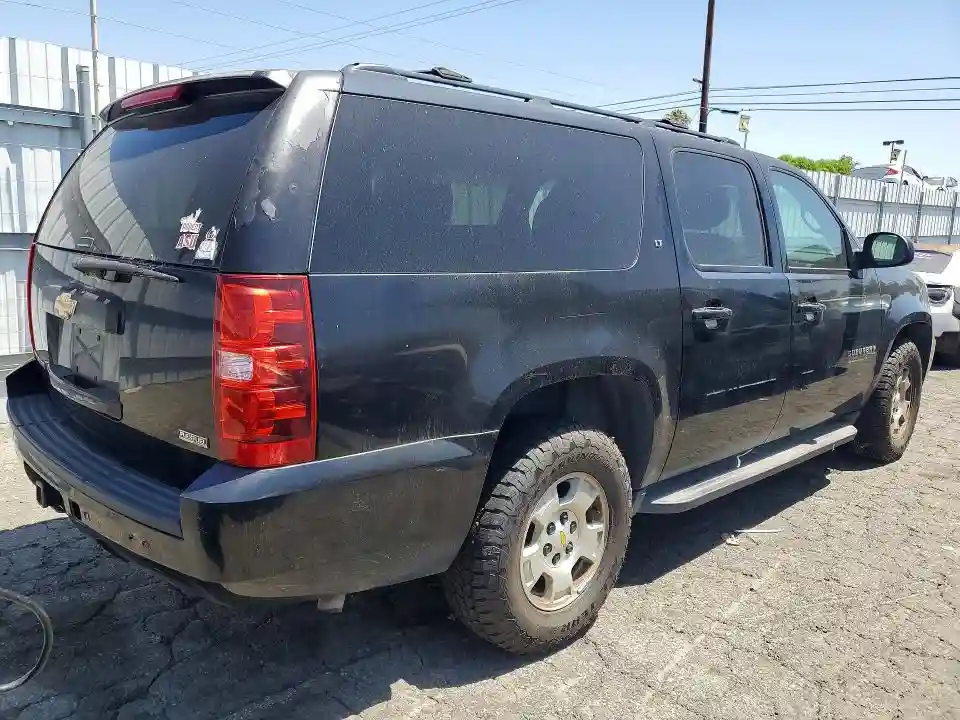1GNSCJE05BR359736 2011 CHEVROLET SUBURBAN-2