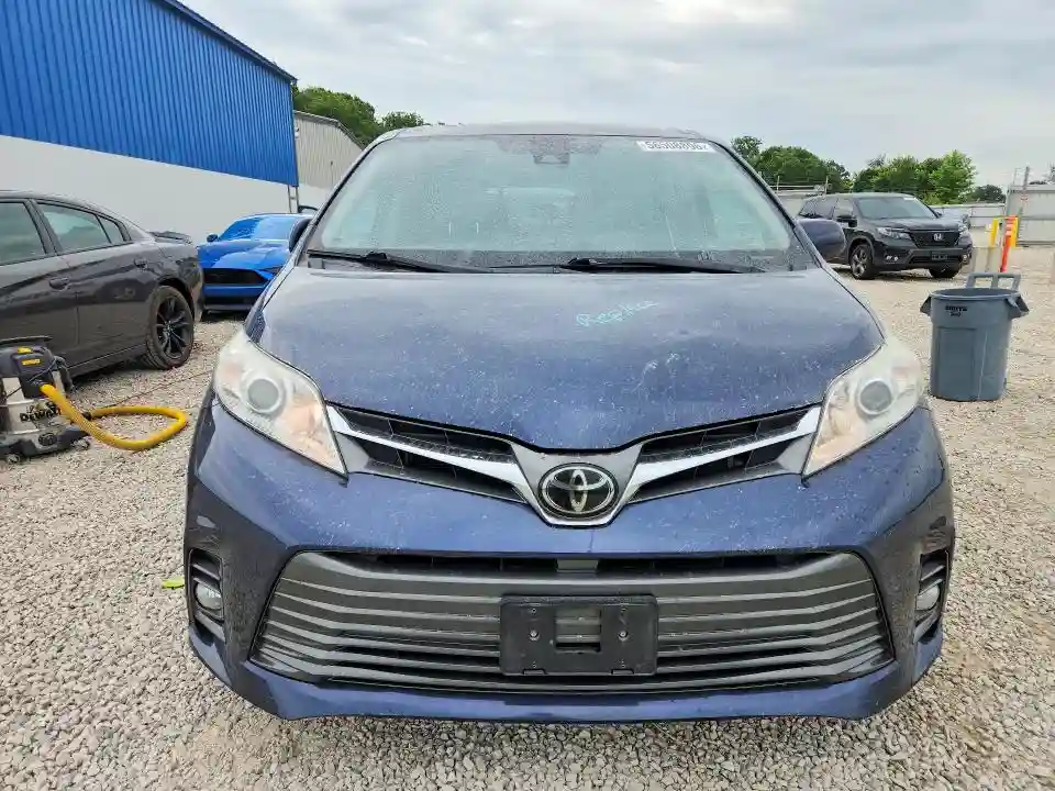 5TDYZ3DC9LS039640 2020 TOYOTA SIENNA-4