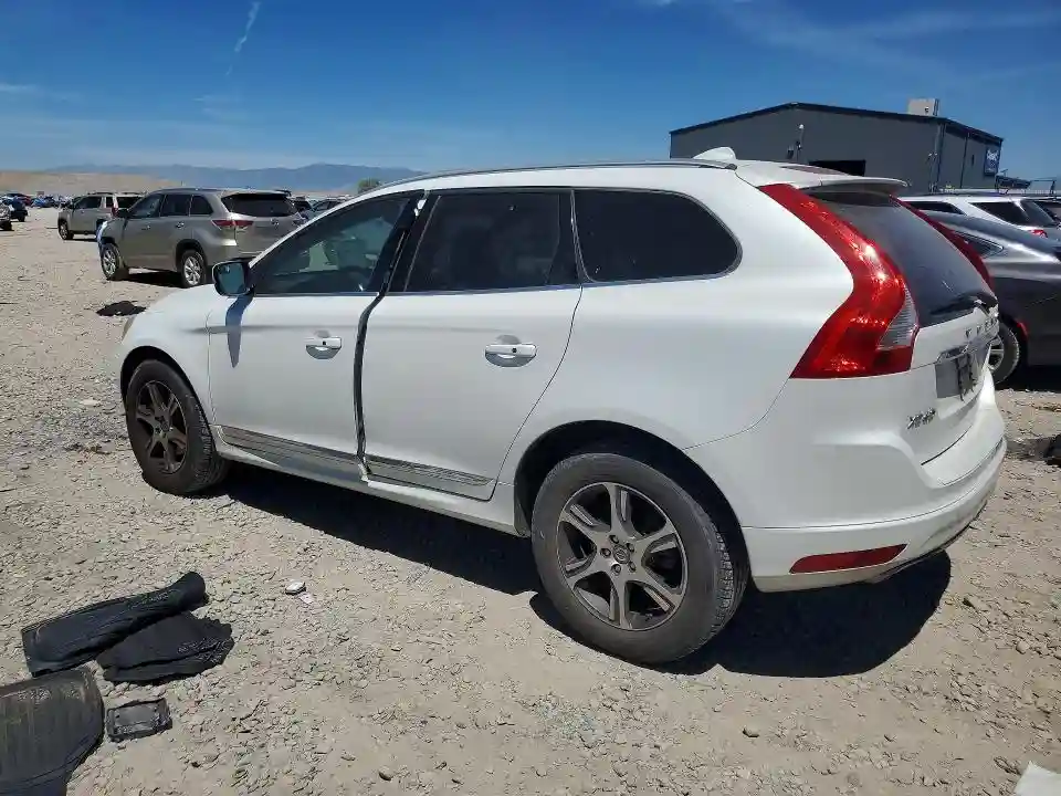 YV4902DZ3E2554461 2014 VOLVO XC60-1