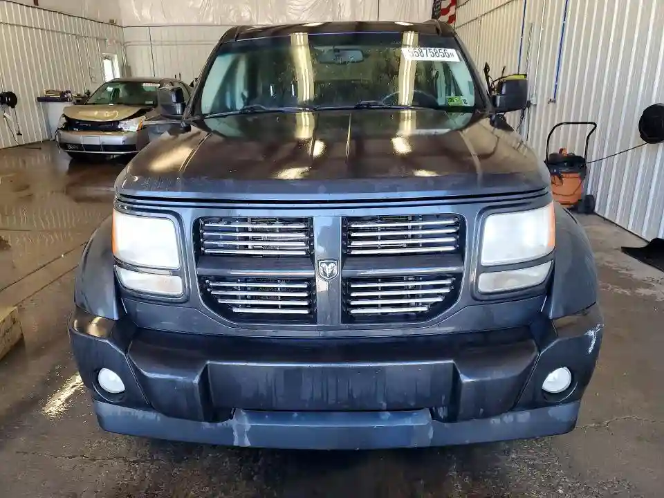 1D4PU5GKXBW549330 2011 DODGE NITRO-4