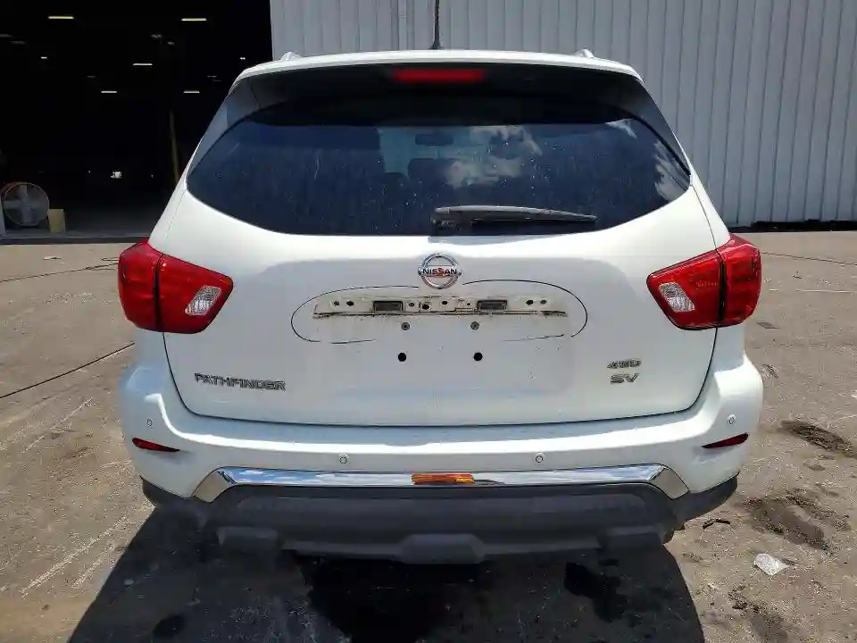 5N1DR2MM1JC617242 2018 NISSAN PATHFINDER-5